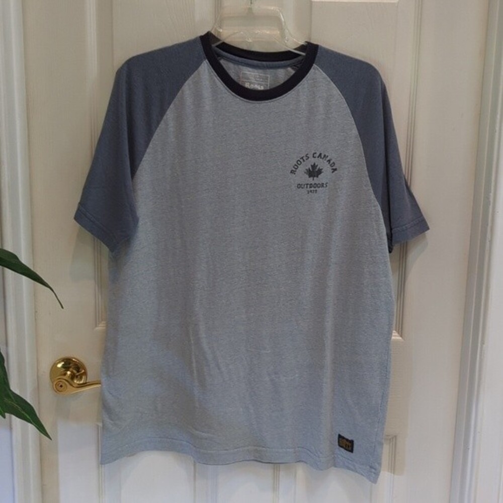 Roots Canada Men's Double Sided Short Sleeve Graphic Tee Size Large